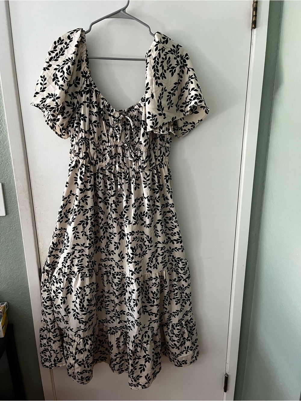 Blush Clothing: Floral Dress Large